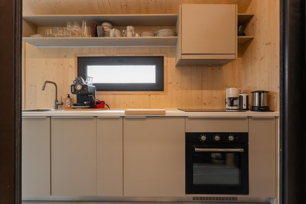 Hello Zeeland - Zeeuwse Liefde Tiny House 3 ヴェストカペレ エクステリア 写真